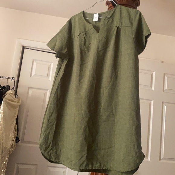 Green tonic top 4 xxxx - Picture 4 of 4